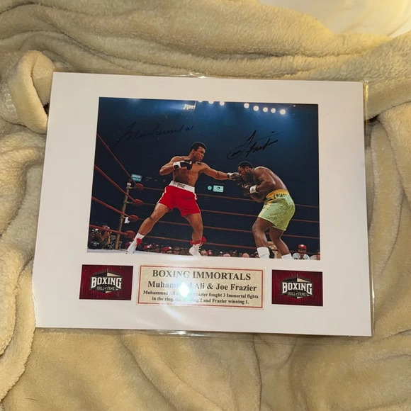 Muhammad Ali joe Frazier autographed photo - Picture 1 of 1